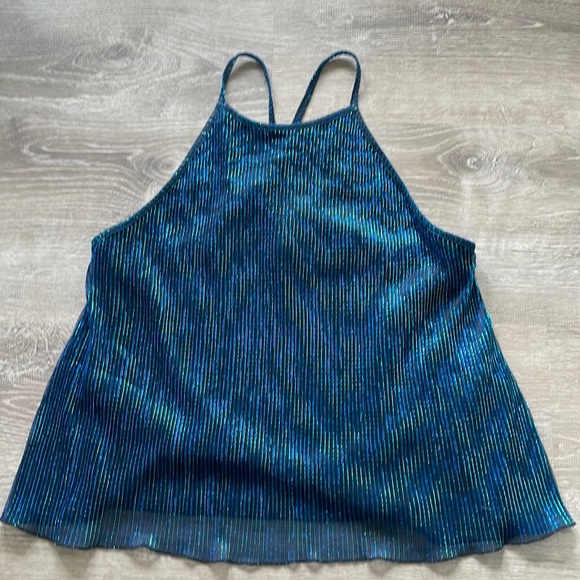 🆕 Guess | Annabella Cropped Flair Top Ornate Teal - Picture 3 of 10